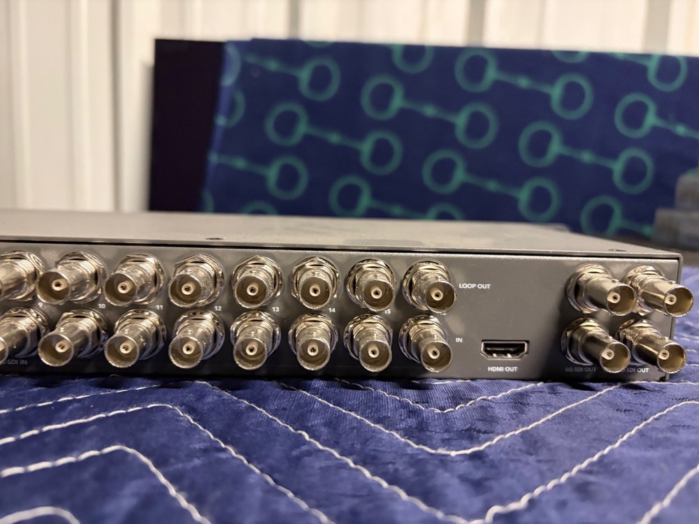 Blackmagic Design MultiView 16 Multi Viewer