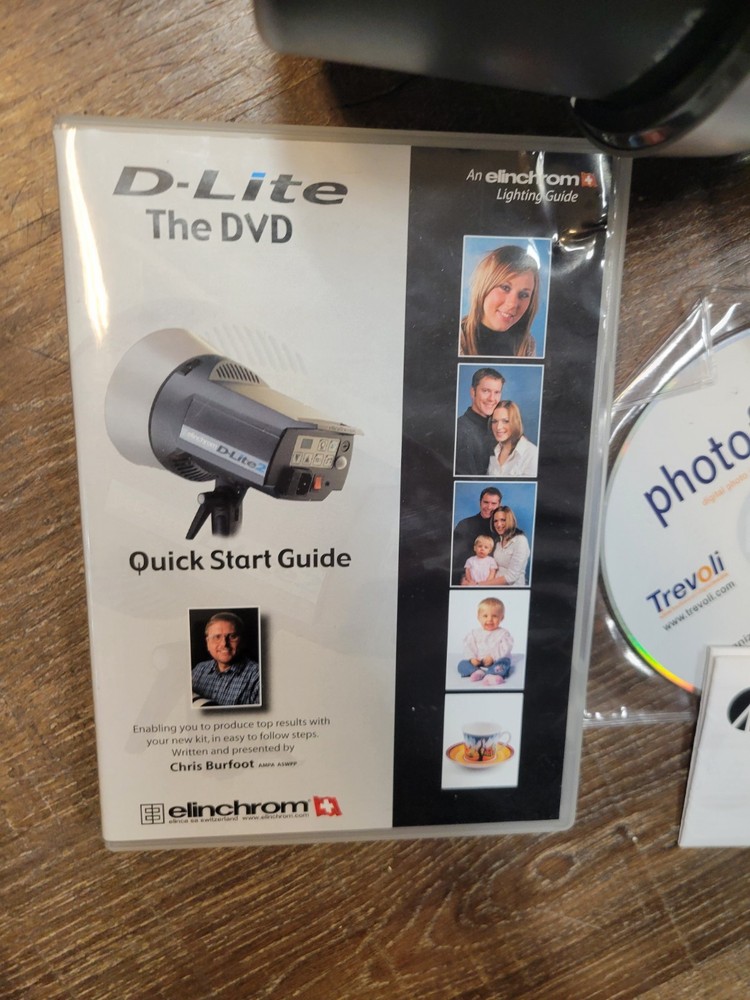 Elinchrom D-Lite 2 it Monolight Studio Strobes