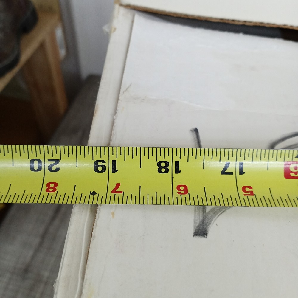 Apple Macintosh SE EMPTY BOX ONLY 1988 ~ READ DESCRIPTION