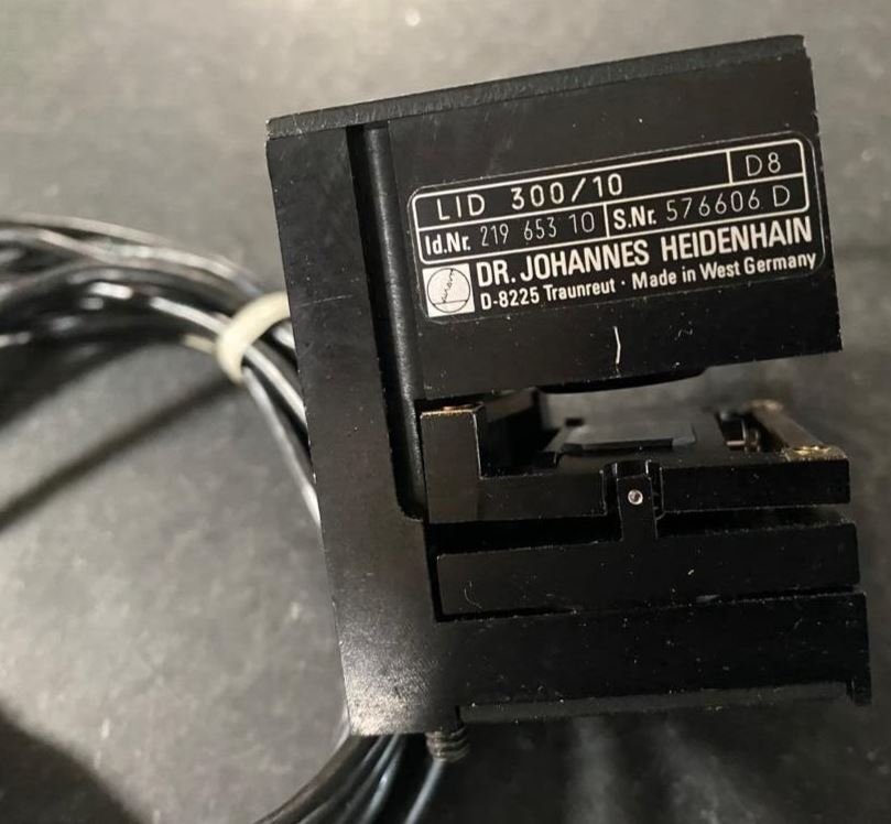 Heidenhain Linear Scale Measuring Optical Encoder LID 300 / 10 No 219 653 10