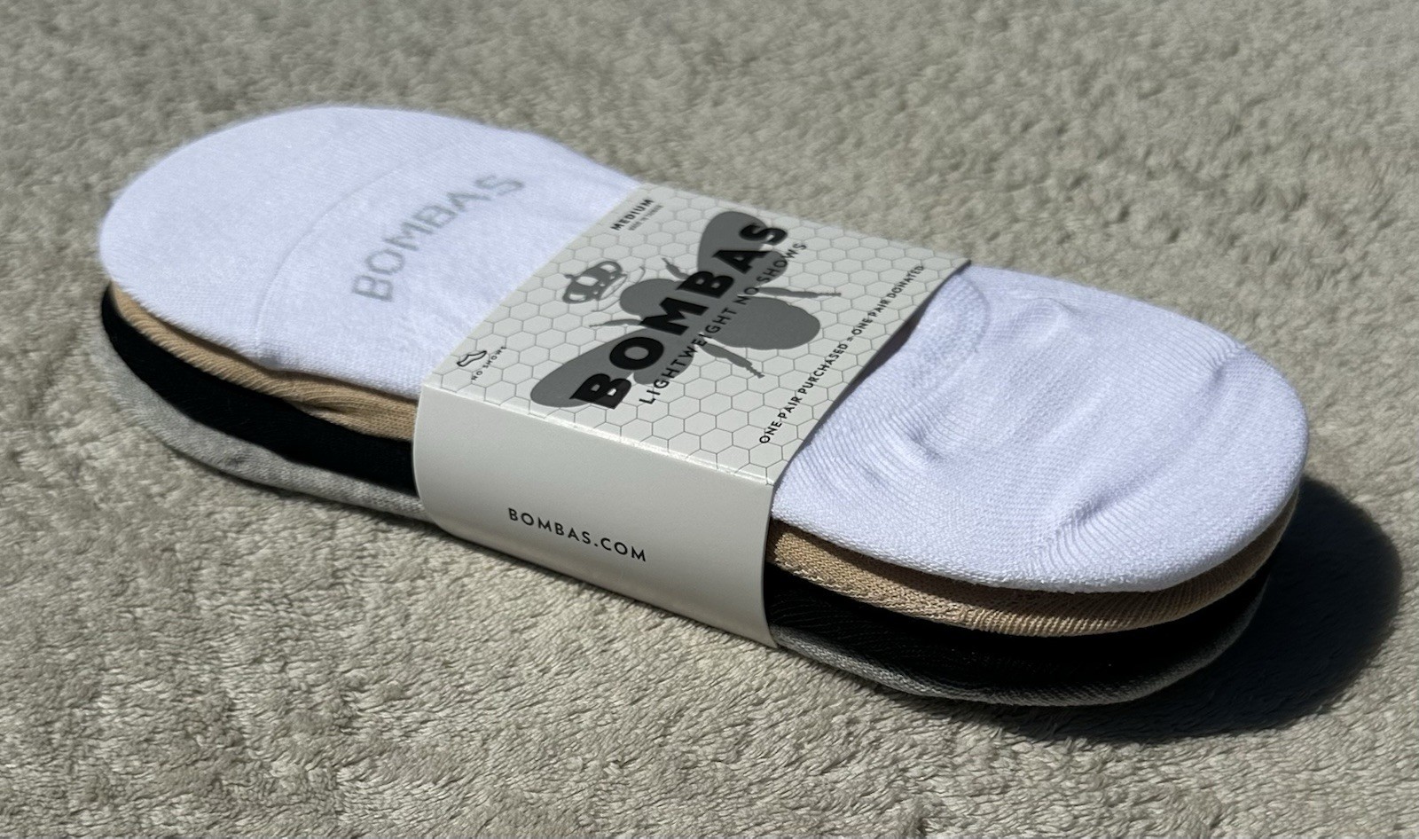 Bombas Unisex No Show Multicolor Socks 4-Pack Size Medium