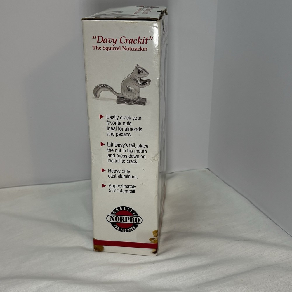 Norpro Davy Crackit The Squirrel Nutcracker Cast Aluminum Silver 5.5"