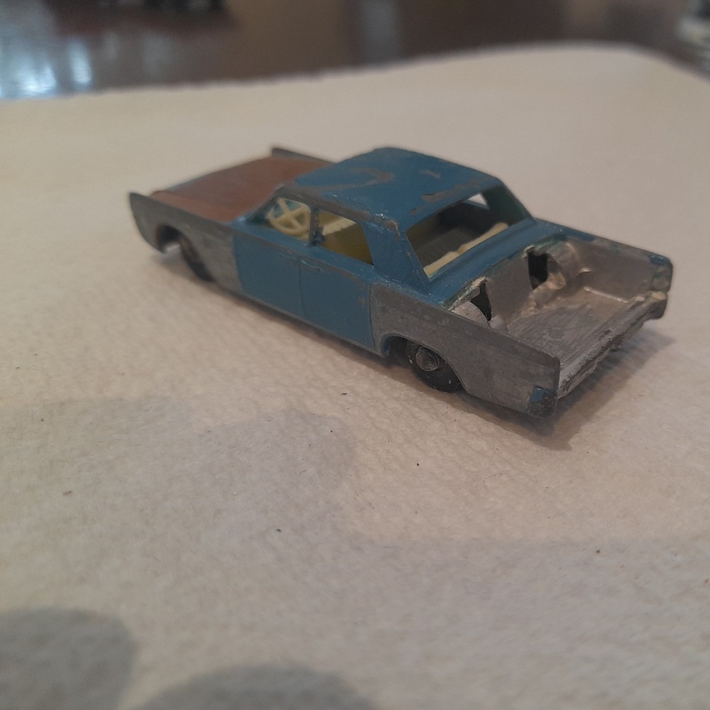 Matchbox Series - Lincoln Continental No31