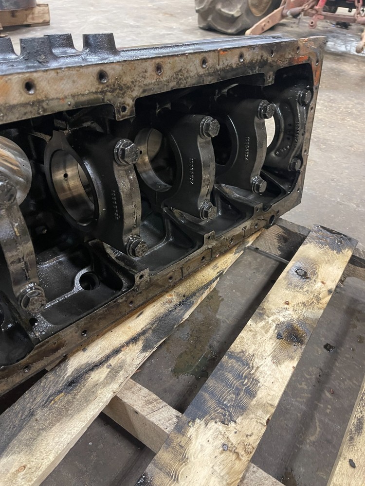 White 2-135 Tractor Engine Block