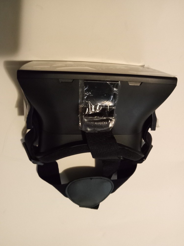 Virtual 360 Virtual Reality 3D Headset to use with phone