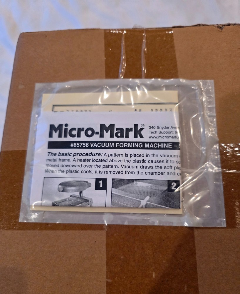 NEW- Micro-Mark #85756 Vacuum Forming Machine