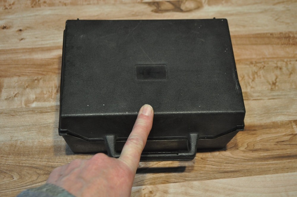 HEATHKIT IM-17 Analog Solid-State Voltmeter w/ Leads & Case VGC