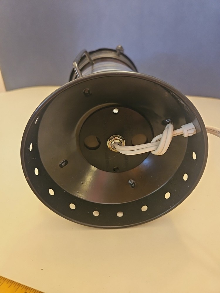 Vtg Lantern Light Electric