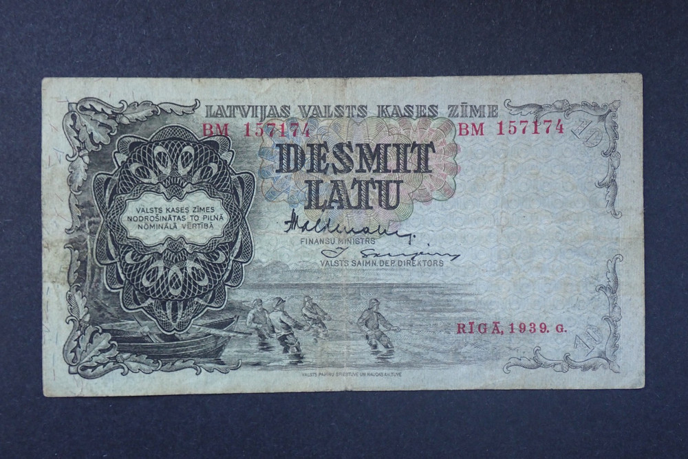 LATVIA 10 LATU 1939