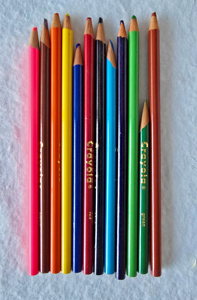 1990 Crayola Smooth Bright Colored Pencils 12 Pack