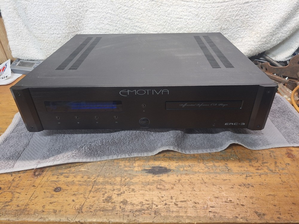 Emotiva ERC-3 Differtial Reference CD Player Gen 2 Digital Analog Untested