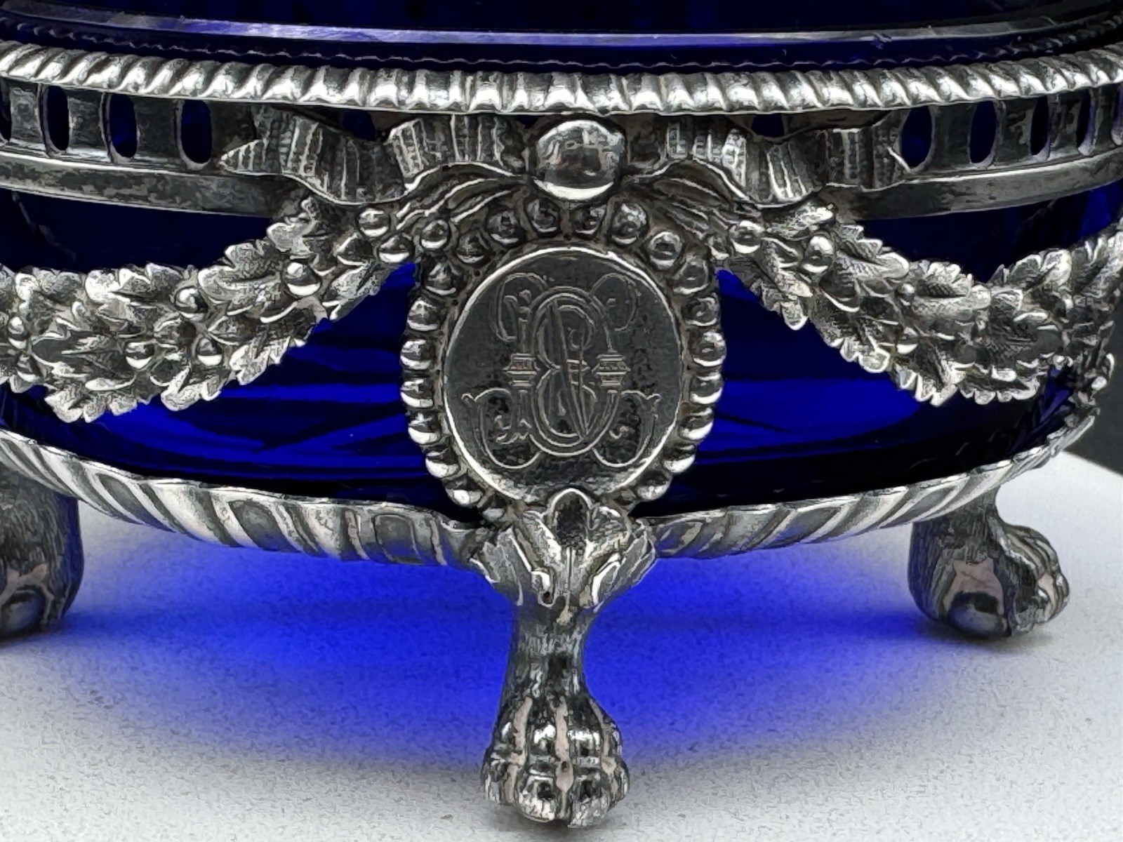 ANTIQUE FRENCH STERLING SILVER MASTER SALT CELLAR W/ COBALT BLUE GLASS INSERT