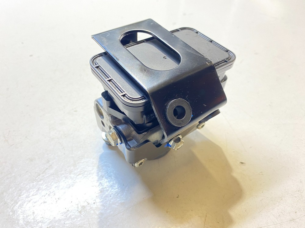 Kawasaki Z800 2013 - 2016 ABS Pump Control Unit