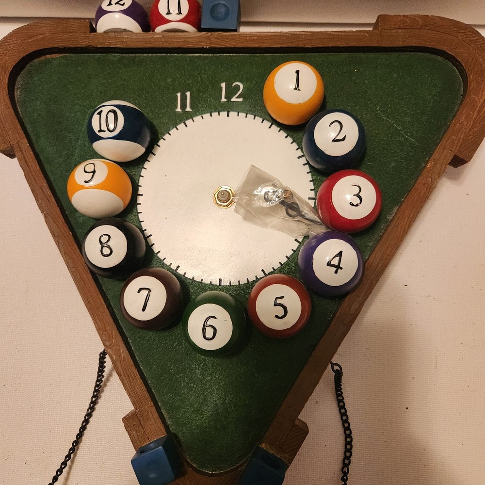 Billard Pool Ball Wall Clock