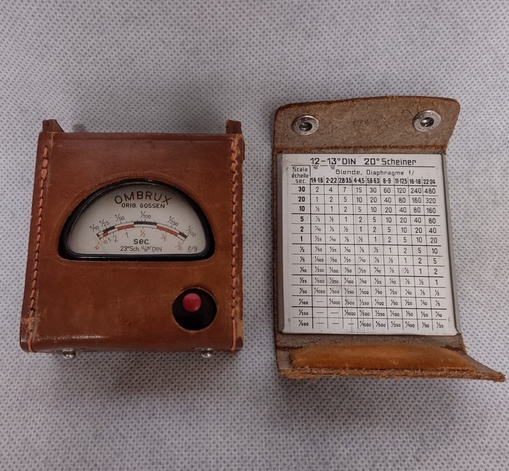 Gossen Ombrux Photographic Light Meter Bakelite