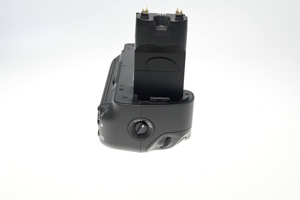 Canon BG-E6 Vertical Battery Grip for 5D Mark II #G006