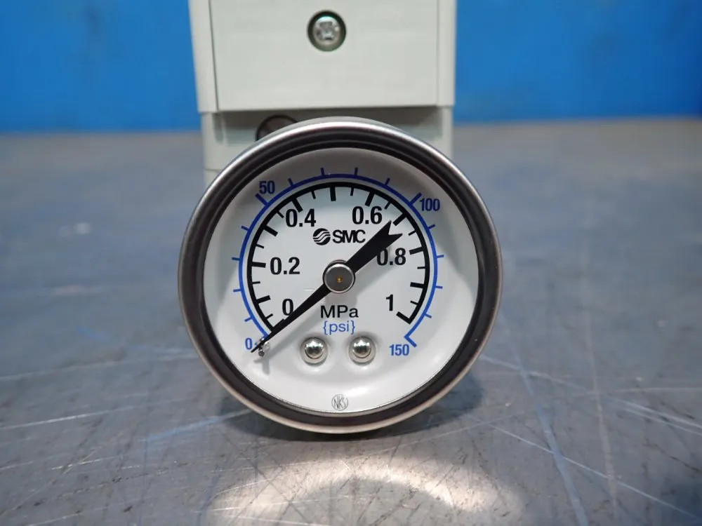 SMC REGULATOR IT2051-N021