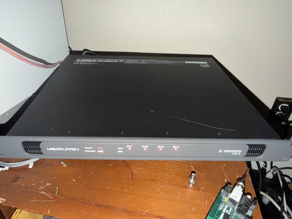 Lab Gruppen E Series 10:4 - needs repair