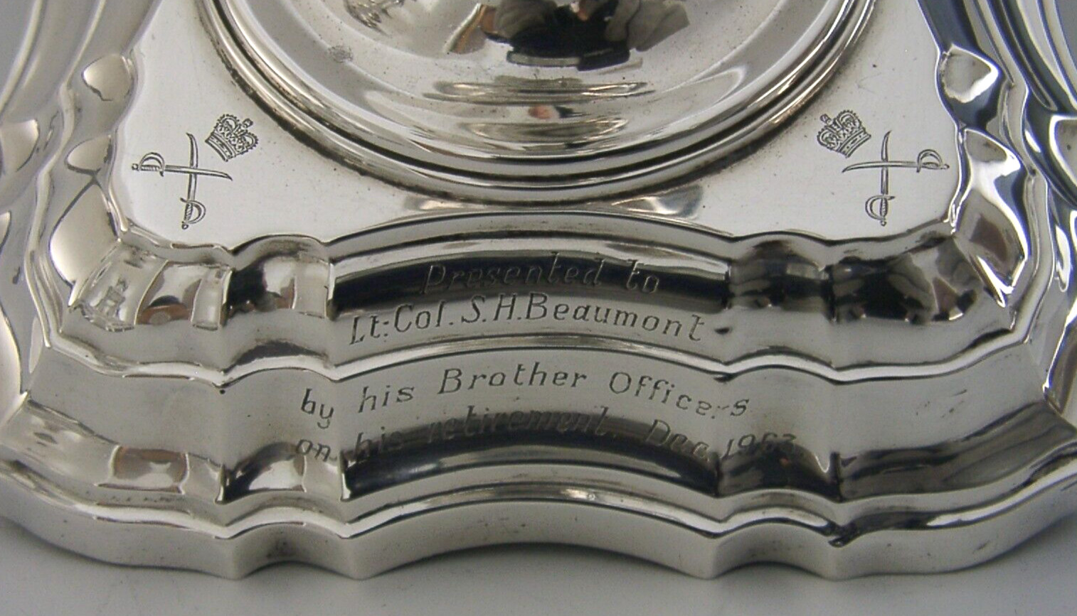 LARGE 9.5 inch ANTIQUE STERLING SILVER MILITARY CANDLESTICKS 1910 APTC 1260g