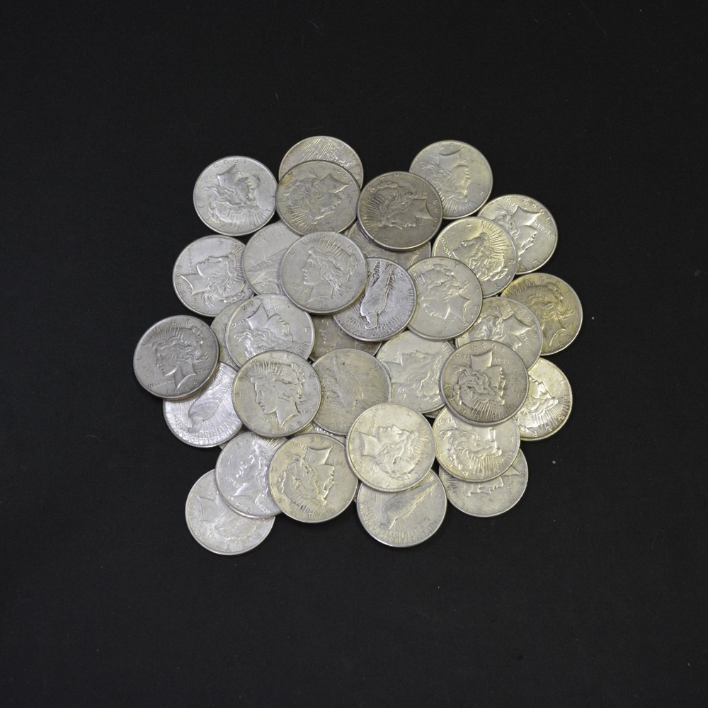 1922 - 1935  Peace Dollars / VG-XF