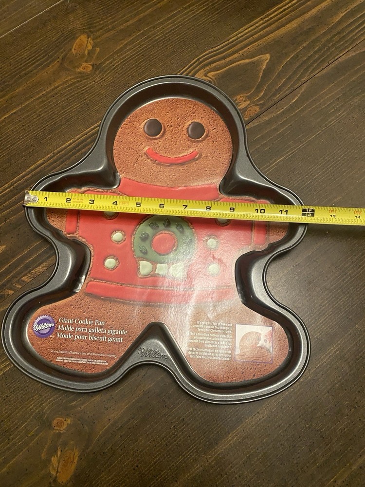 Wilton Giant Cookie Pan Gingerbread Man
