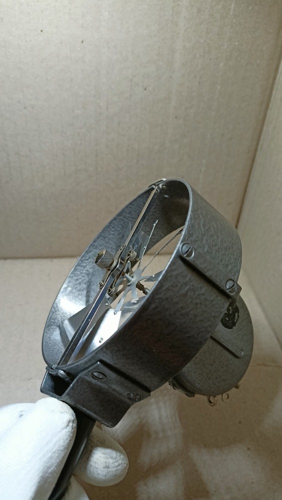 Vintage Mechanical Anemometer Soviet Wind Indicator USSR 1965s DESCRIPTION!