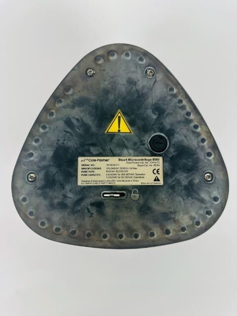 Cole-Pramer 8500 Stuart Microcentrifuge