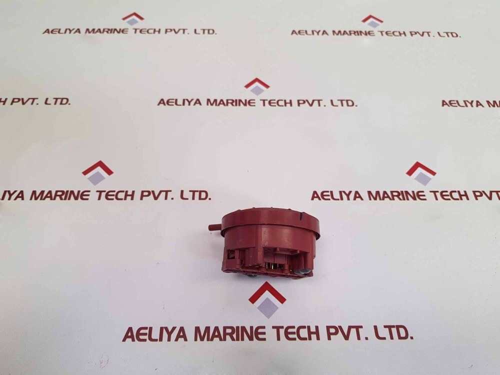 EMZ 39.0323 C Pressure Switch