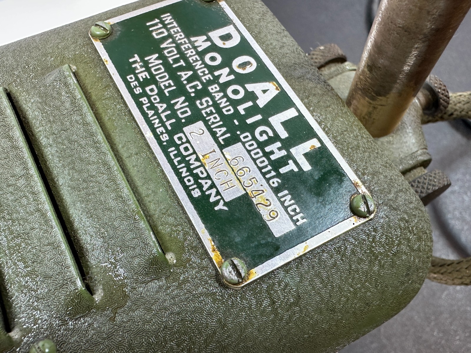 DoALL (DesPlaines IL) Monolight Interference Band, 110 Volt Model 2 Inch, Tested