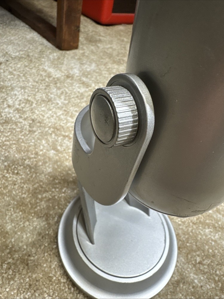 Logitech - Blue Yeti Professional Multi-Pattern USB Condenser Gaming Microphone