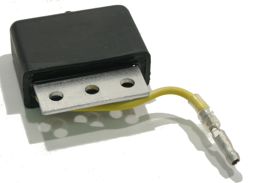 Polaris Cutlass SS 440, 1981-1982, Voltage Regulator
