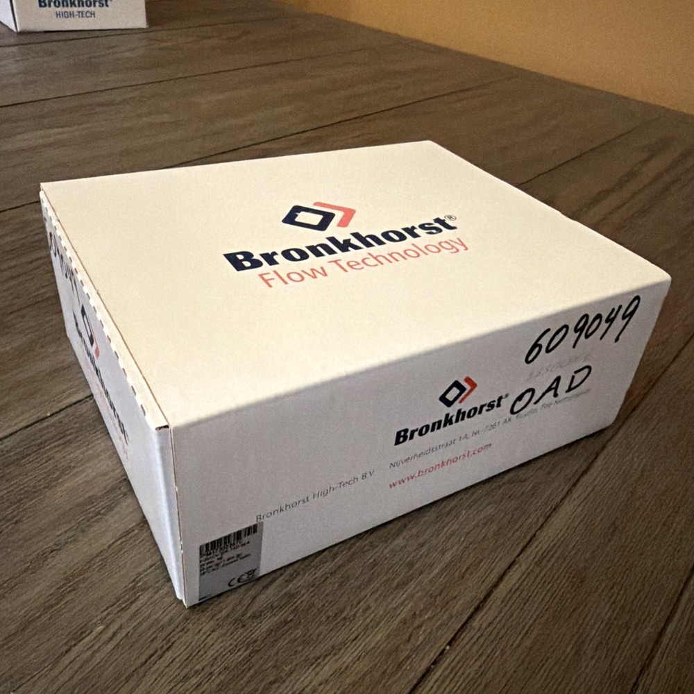 Bronkhorst Mass Flow Controller - 25 slm - Kalrez seals
