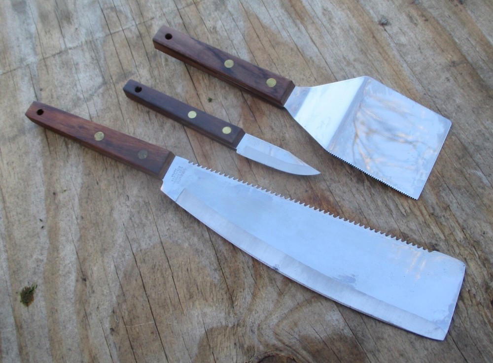PINE BLUFF DeWITT EASTERN ARKANSAS COLLECTIBLES PATCH CLEAVER SERVER & KNIFE SET