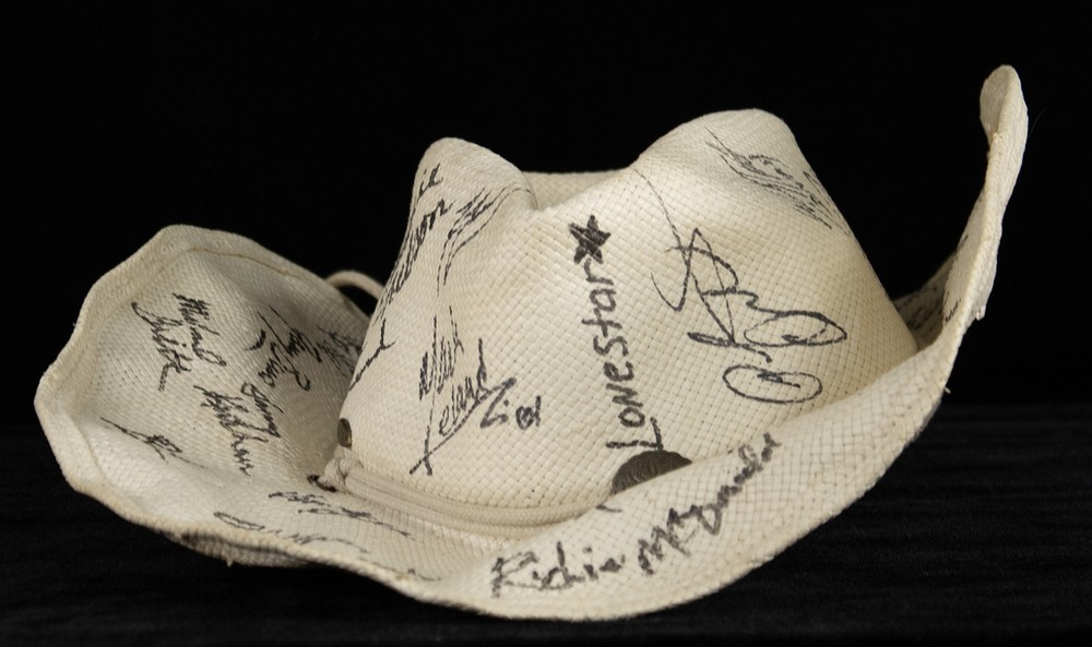 ALAN JACKSON - HAT SIGNED WITH CO-SIGNERS