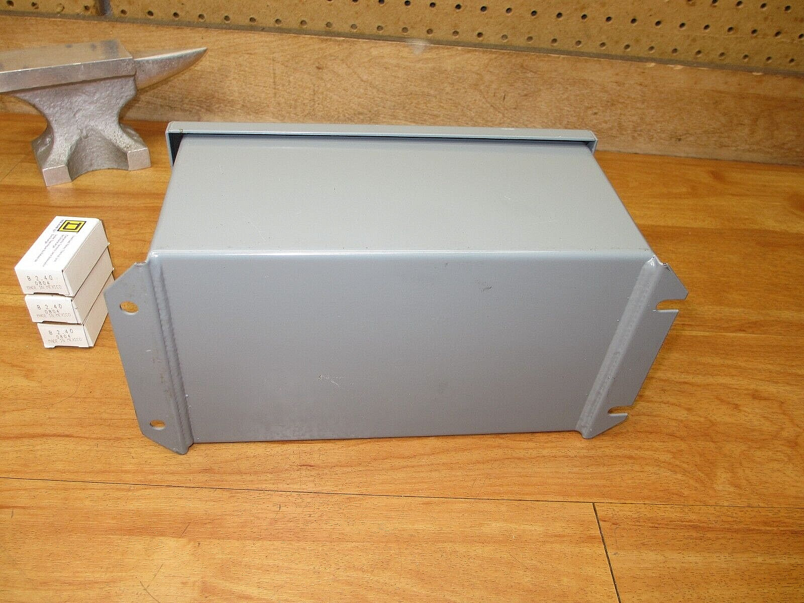 Square D 2510MBA2 *NEW* AC Manual Starter Switch