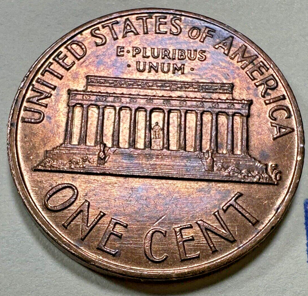 1973 Lincoln Memorial Cent PENNY Cent 5643N