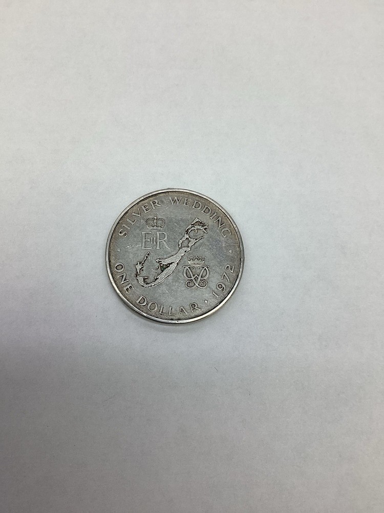 Canada One Dollar 1972 Silver Wedding