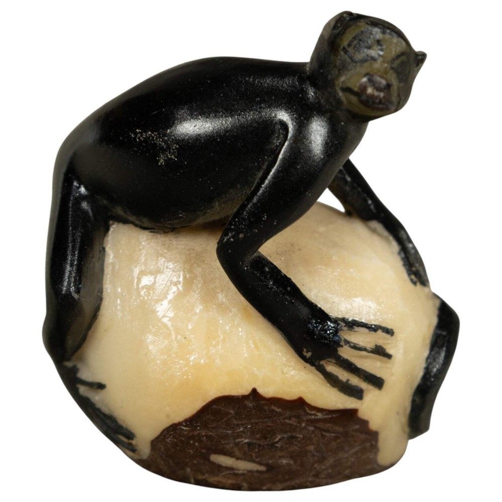 Rainforest Howler Monkey Tagua Carving
