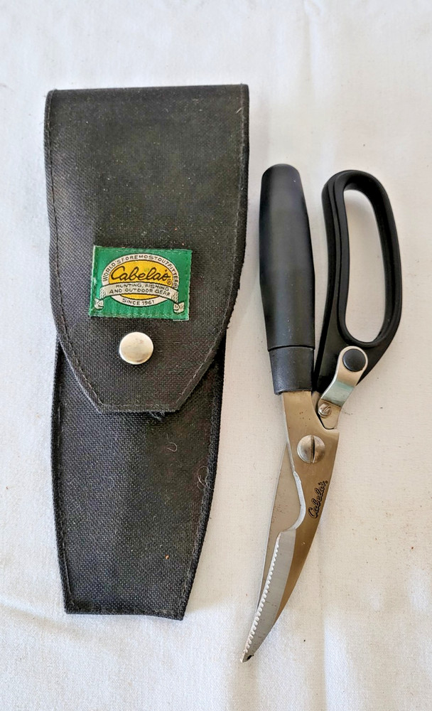 Cabela's Persuit Game Shears with Holster.  NEVER USED.