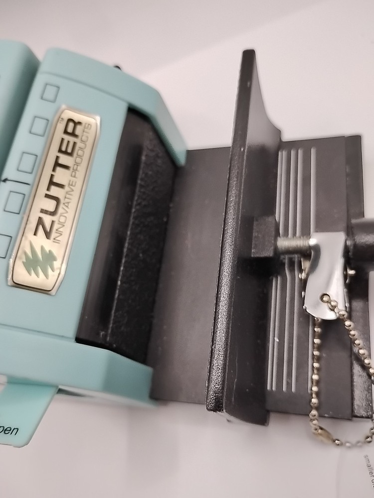 Zutter Products Turquoise Blue Bind-It-All Binding Machine Scrapbook Read Desc.