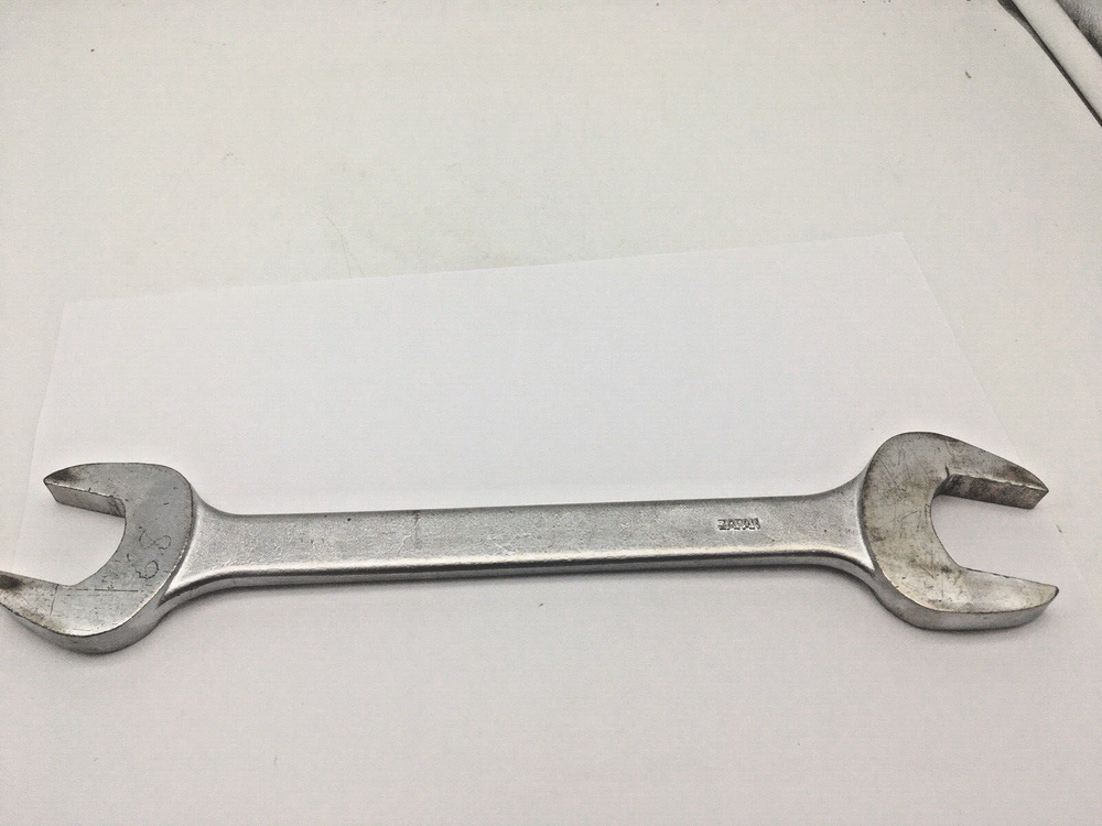 Showa Tools 1”x1-1/8” Open End Wrench