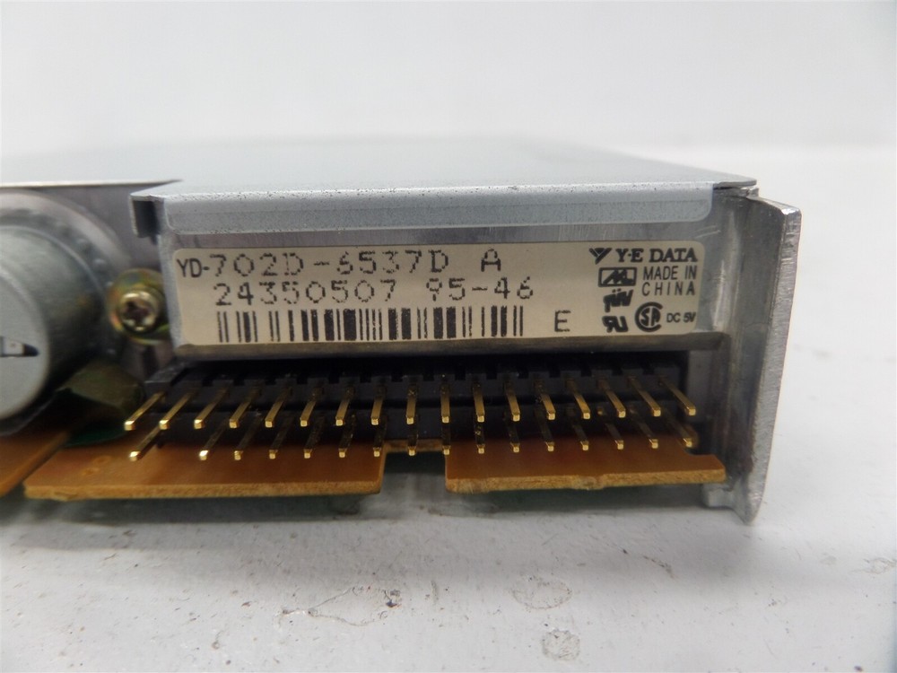 YE DATA YD-702D-6537D A 1.44MB 3.5" Internal Floppy Disk Drive