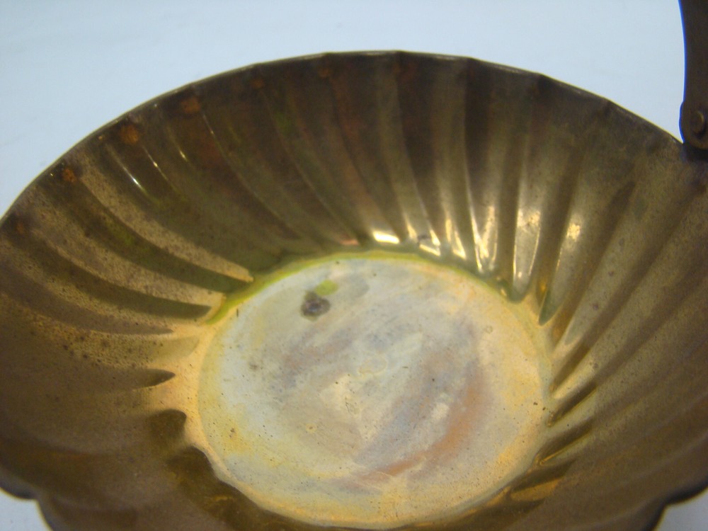 Vintage Solid Brass Basket Dish with Movable Handle trinkets candy
