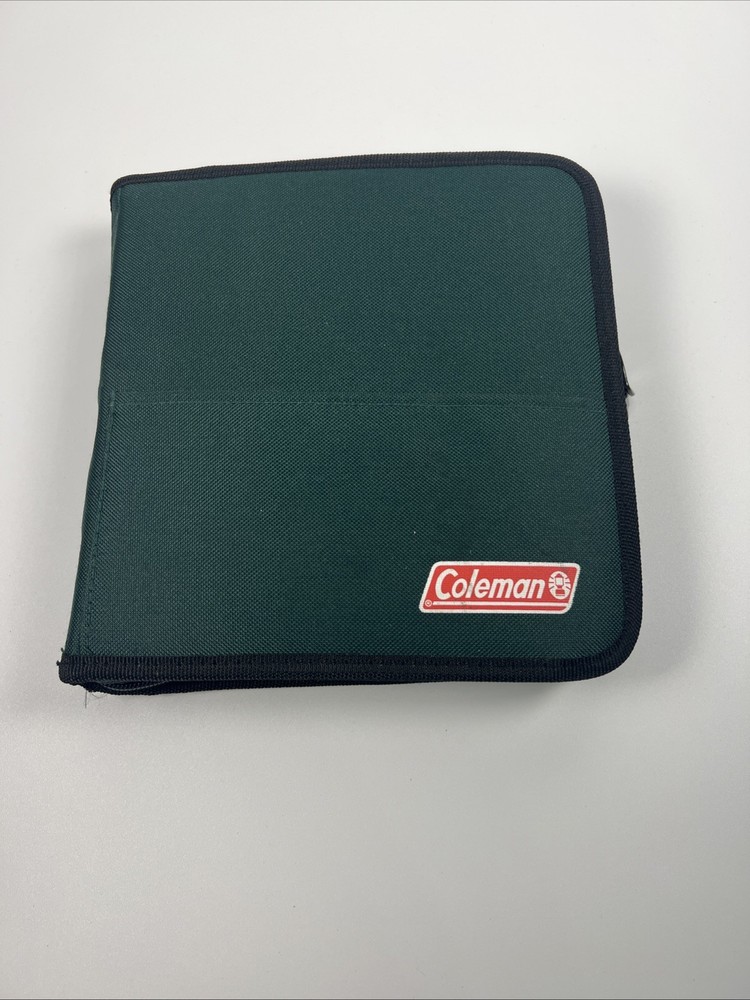 Coleman 16 piece Camping/Picnic pack- Set for 2