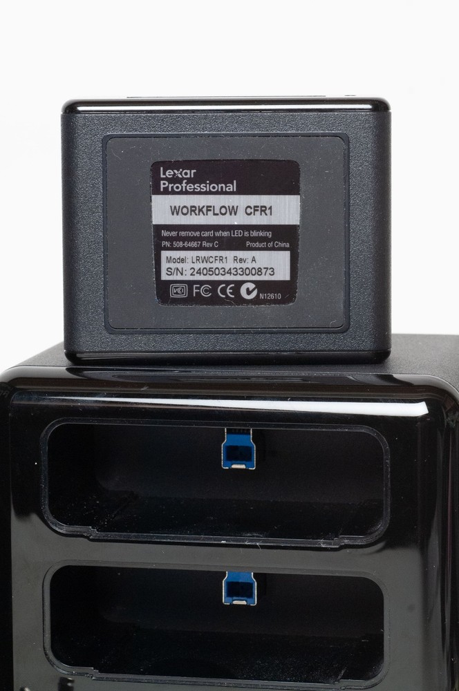 Exc Lexar Prof Workflow HR1 Hub USB 3.0 with CFR1 & SR1 Card Reader tested CF SD