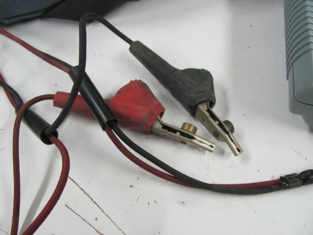 BIDDLE MODEL CFL510 MEGGER MULITIMETER LOCATOR