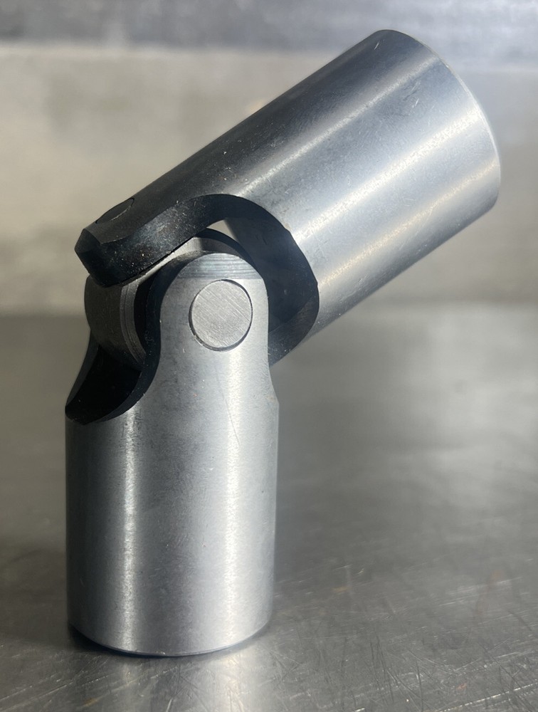 Nos Surplus Curtis universal joint C 648