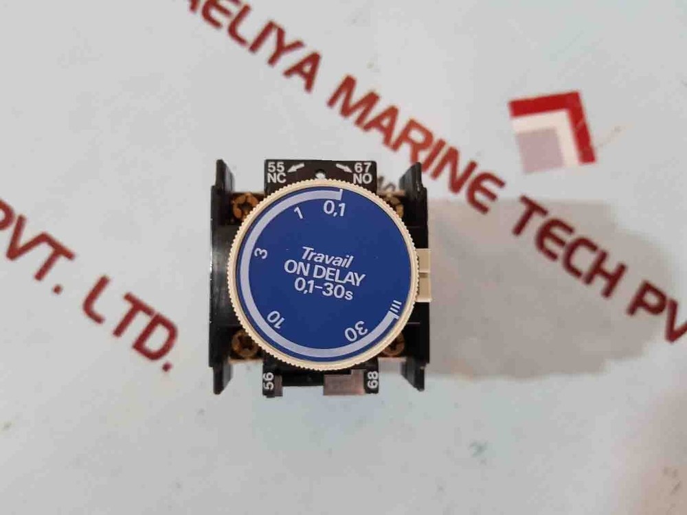 Telemecanique/Omron LA2D22 Time Delay Block 0,1 - 30S
