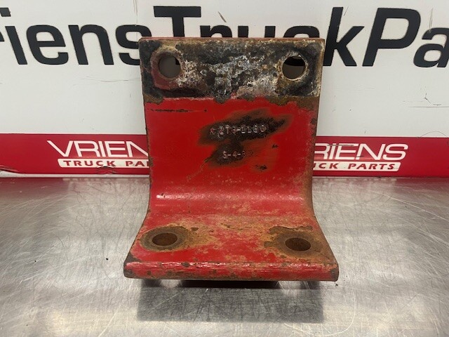 KENWORTH KENWORTH BRACKET-CROSSMEMBER FRONT ENGINE SUPPORT K276-1180