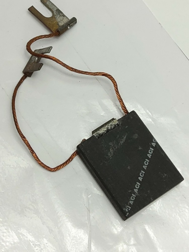 ACI CARBON MOTOR BRUSH (NOS)